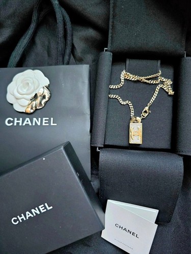 Chanel b21 strass - chanel, cc